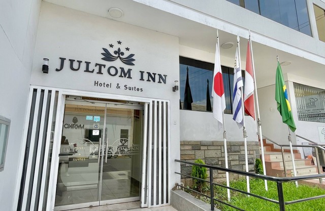 Hotel Jultom Inn & Suite