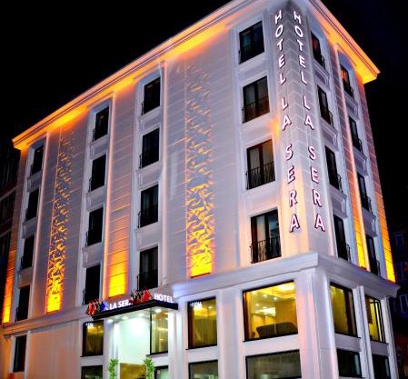 Hotel La SERA