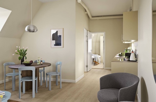 Hotel Loft Apartment for 6