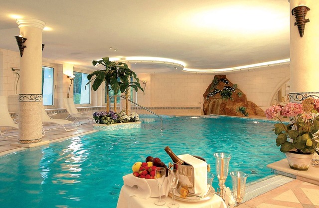 HOTEL LORENZETTI