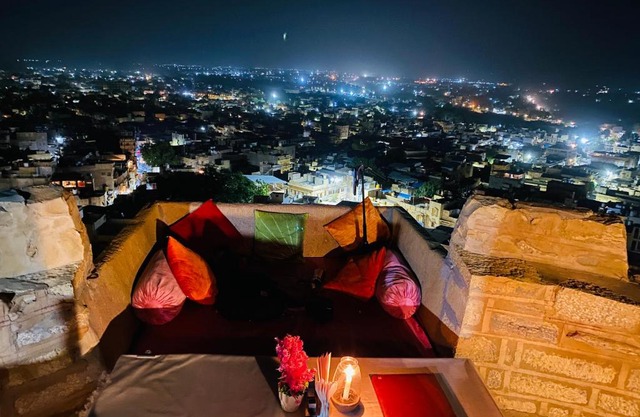 Hotel Lotus Haveli