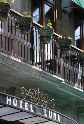 Hotel Luna