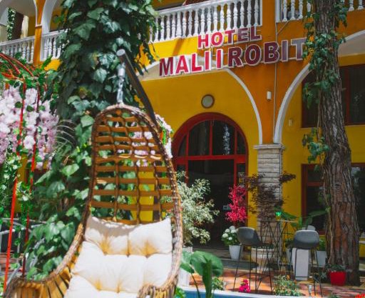 Hotel Mali i Robit