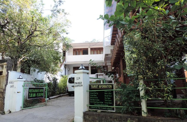 Hotel Mango Garden