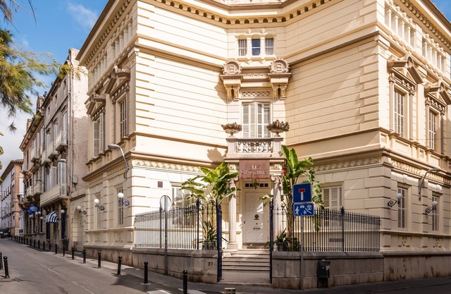 Hotel Medium Sitges 1883