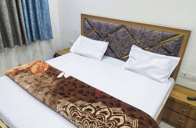 Hotel Meera residency Mathura