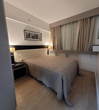 Hotel Mercu Beneficência Portuguesa Com Garagem 208