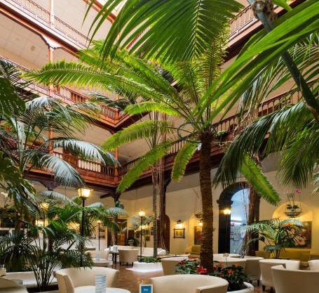 Hotel Monopol