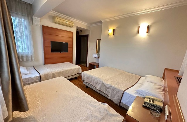 Hotel Nayla