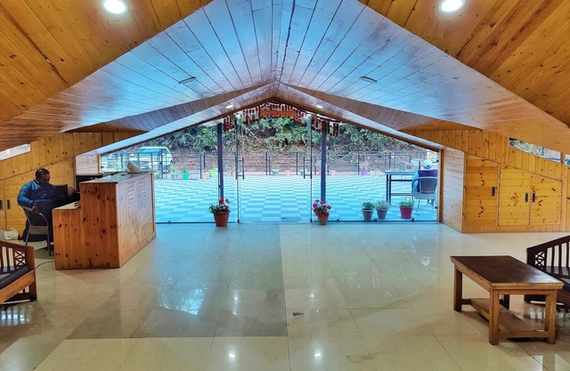 Hotel Neelgiri