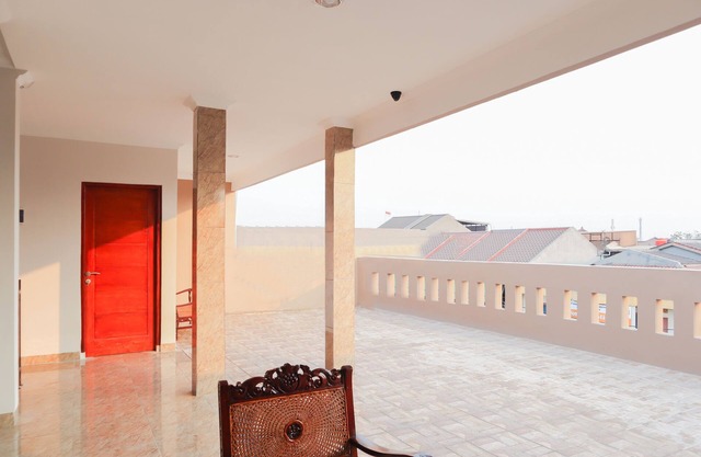 Hotel O Axl Residence