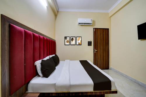 Hotel O Balaji Palace