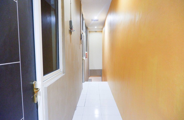 Hotel O Candi Residence