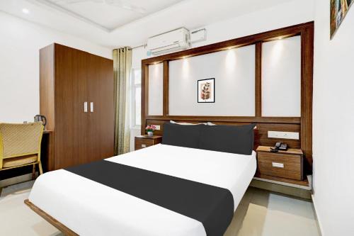 Hotel O Kazhakoottam Near AL SAJ Convention Centre
