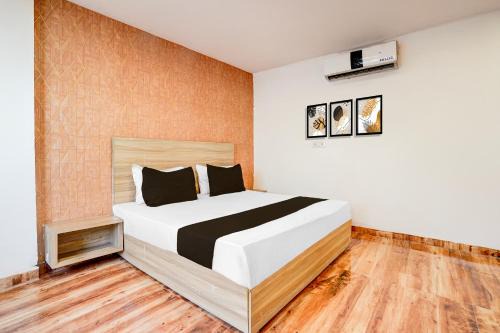 Hotel O P2