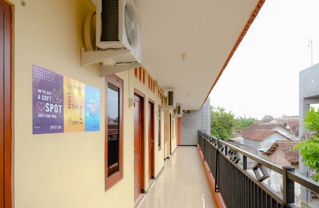 Hotel O Panderman Residence