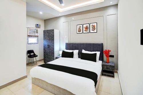 Hotel O SS Royal