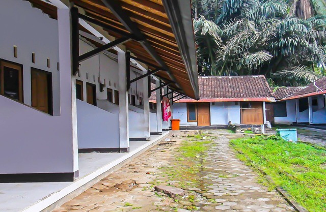 Hotel O Sukandi Homestay Near The Semeton Homestay