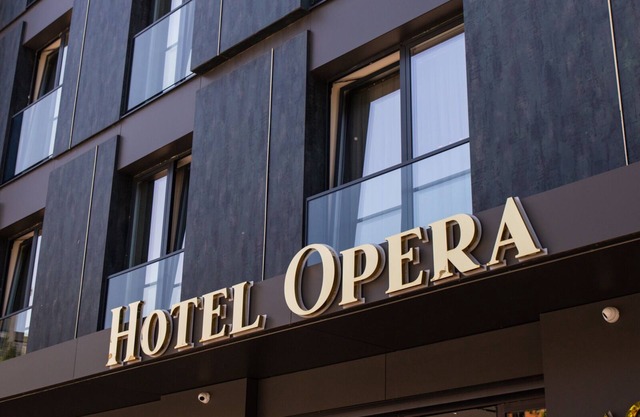 Hotel Opera