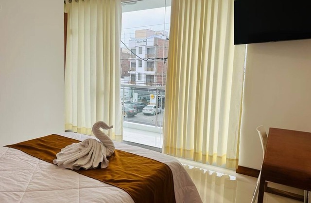 HOTEL OVERLAND