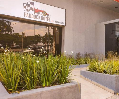 Hotel Paddock