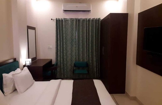 Hotel Paradise inn