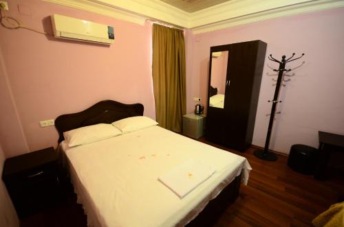 Hotel Peria