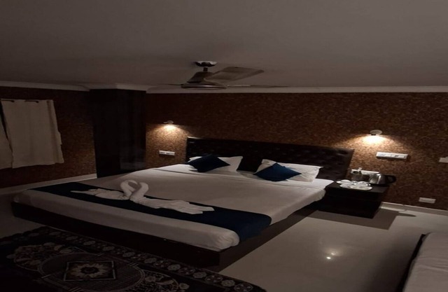 Hotel Pigeons Nest