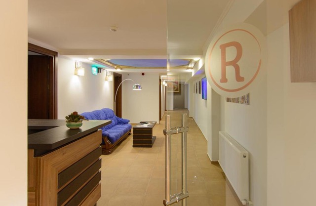 Hotel Reverence