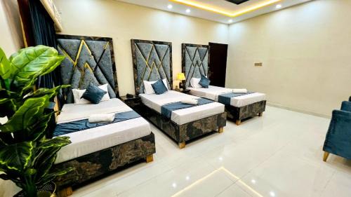 Hotel Royal one