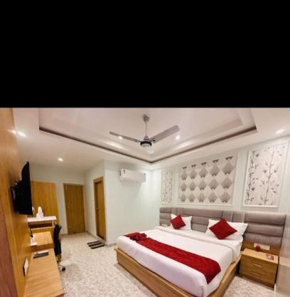 Hotel Rudra Residency