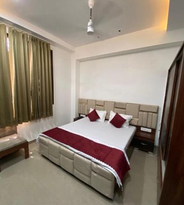 Hotel Sommaya Grand