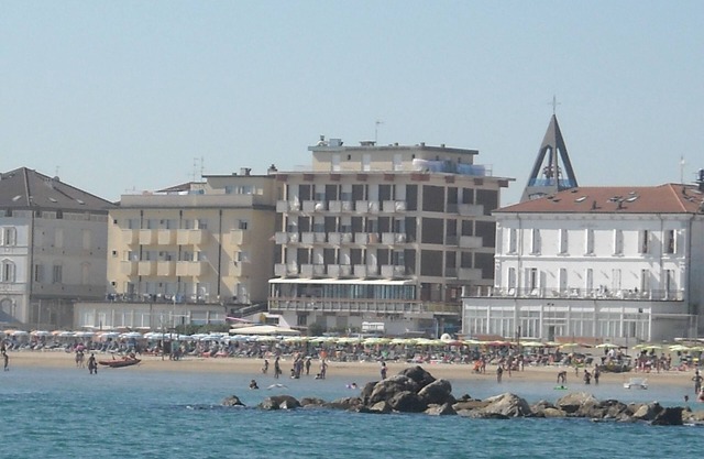 Hotel Suprem