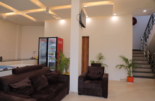 Hotel Tapo Dhara