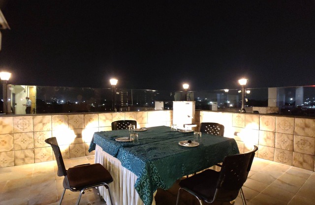 Hotel Tilak