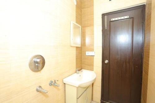 Hotel Trident Inn- Sarai Kale Khan Railway station