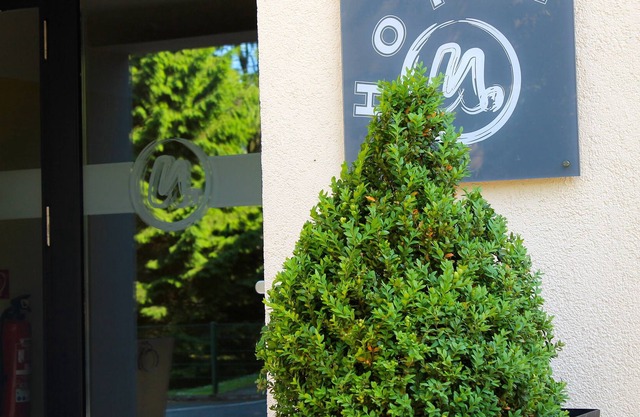 Hotel U