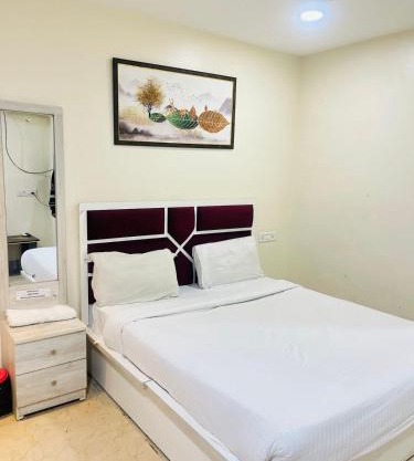 Hotel VYS INN