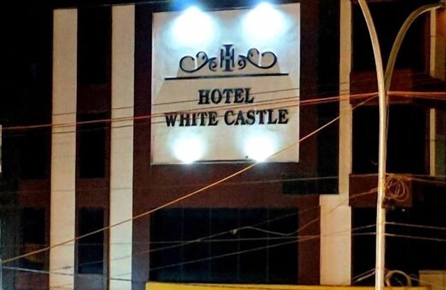 Hotel White Castle