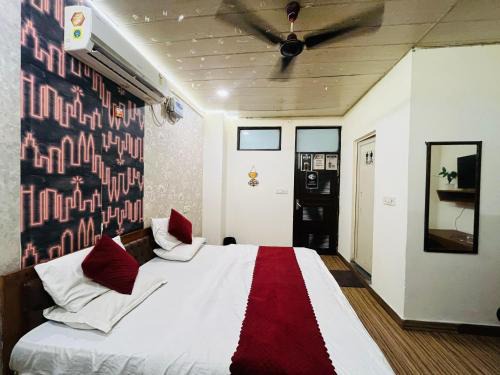 Hotel Z Heart - Tughlakabad
