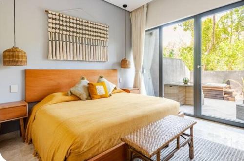 Hotel zone - Private Jacuzzi & Free Beach Club