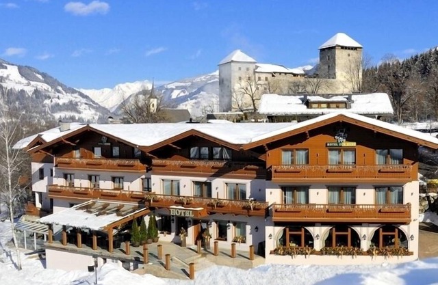 Hotel Zur Burg