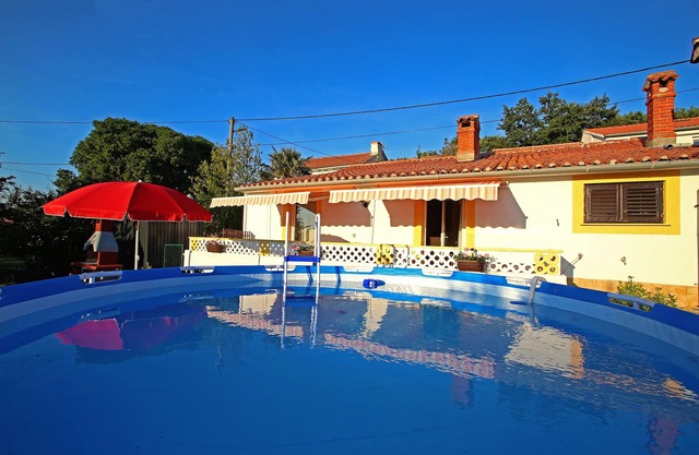 House 1325/12557 (Istria - Ripenda Verbanci), 5000m from the beach