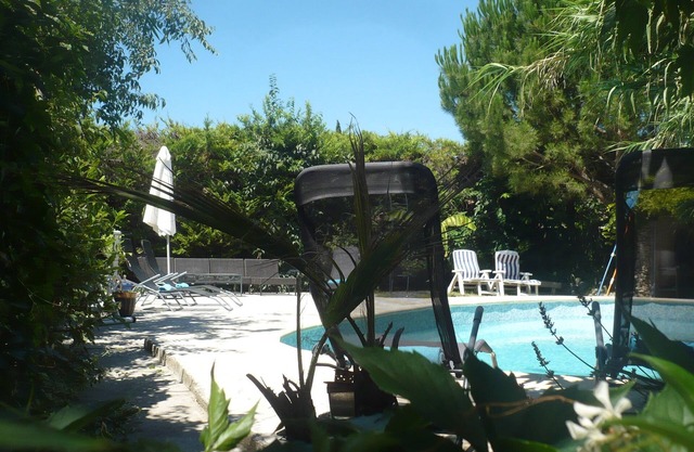 House Anastasia Near the Pont du Gard