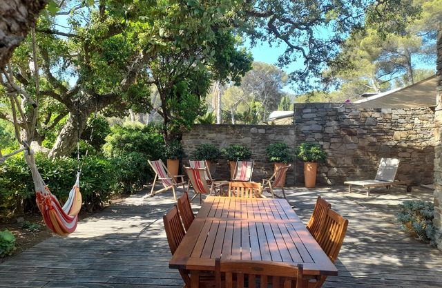 House classified 3 * - 5/6pers. - Gaou Bénat - terrace and garden near 2 beaches