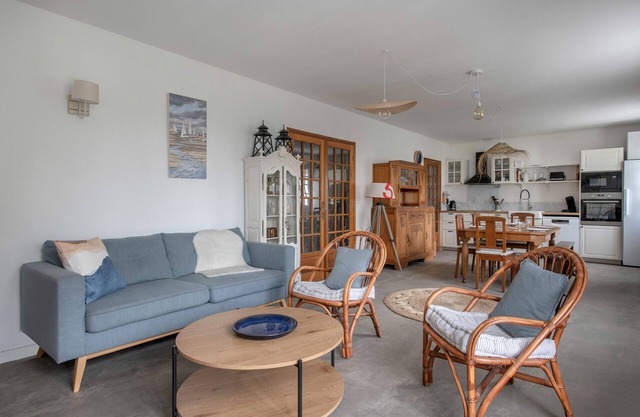 House for 10 near the beach in Sarzeau