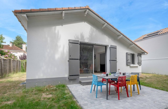 House for 5, 650m from the beach