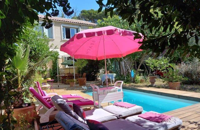 House for 5 persons and T2 apartment for 2 persons