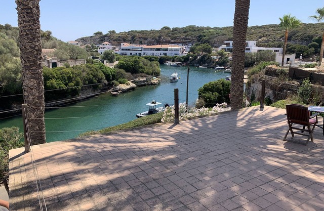 House in fisr sea line