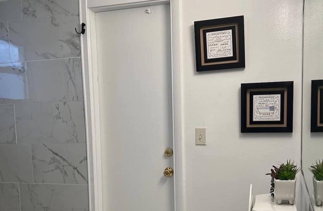 House in KISSIMMEE with private pool minutes from Disney!
